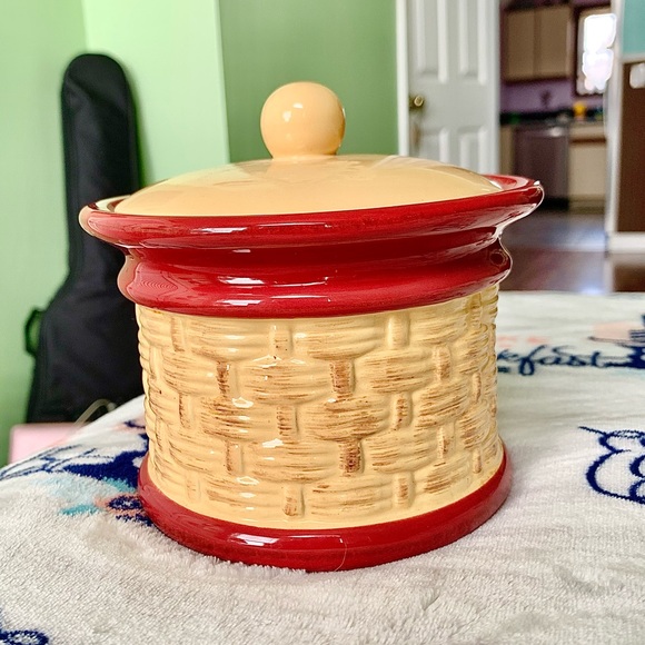 Kitchen Ceramic Faux Wicker Basket Tabletop Food Storage Vintage